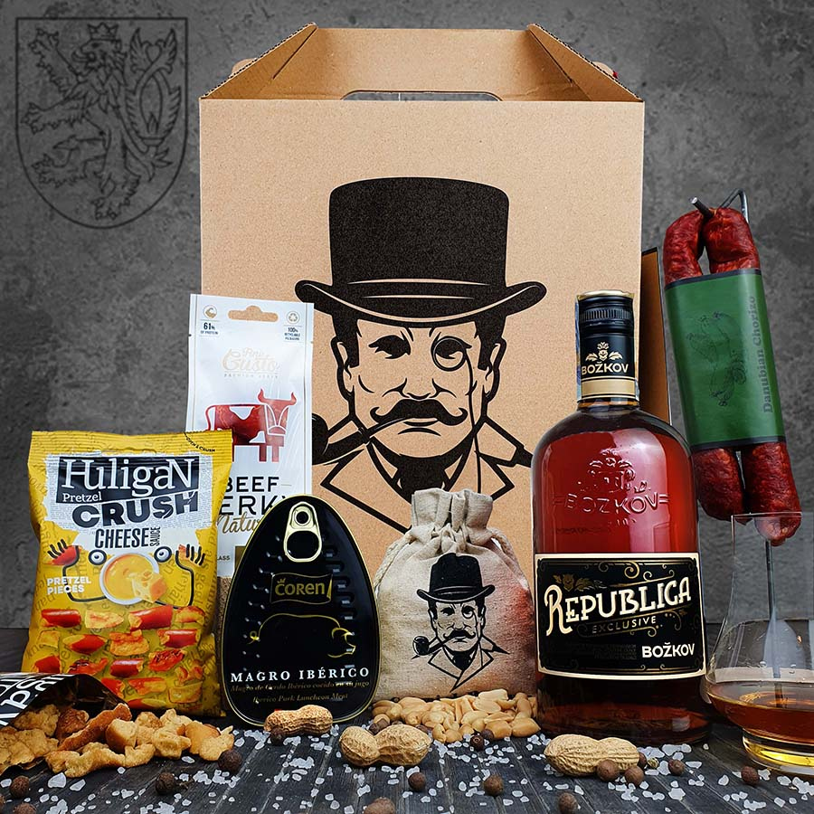 Gift set with rum Republica for men | Gift basket with rum for man